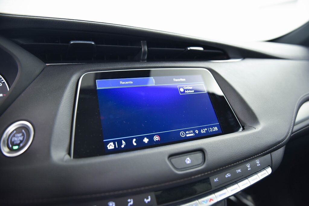 2023 Cadillac XT4 Premium Luxury AKRON OH