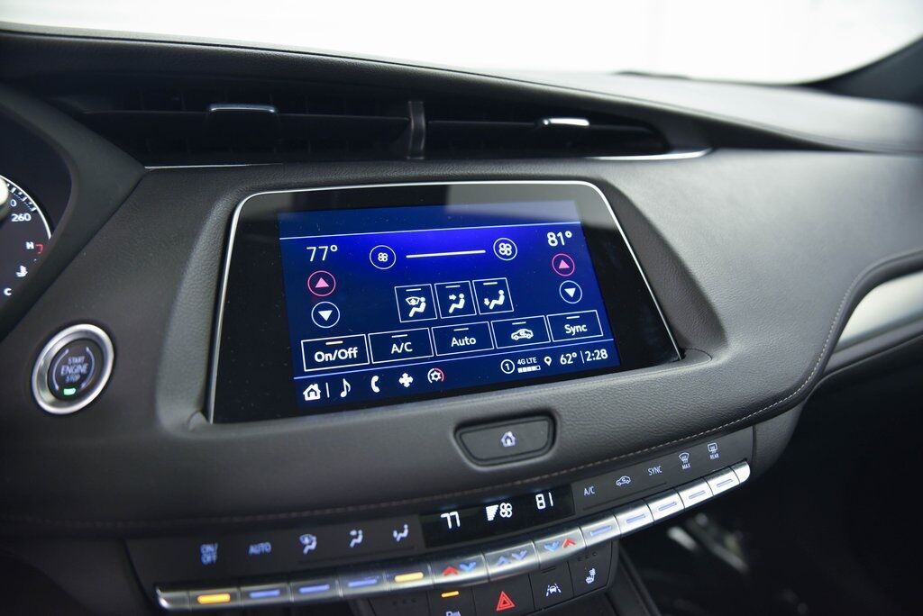 2023 Cadillac XT4 Premium Luxury AKRON OH