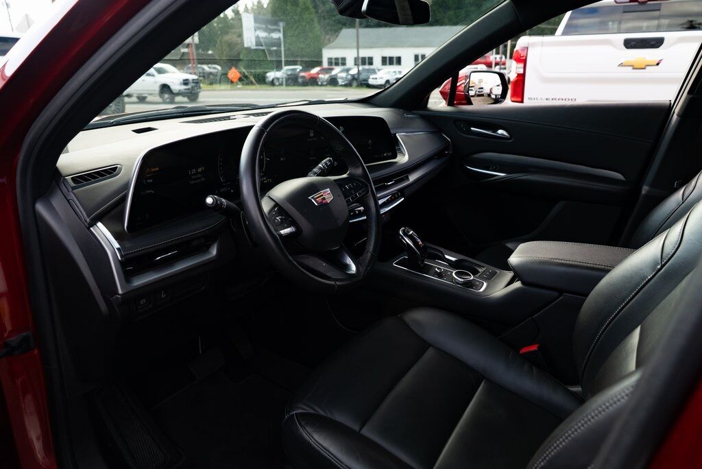 2023 Cadillac XT4 Premium Luxury Milwaukie OR