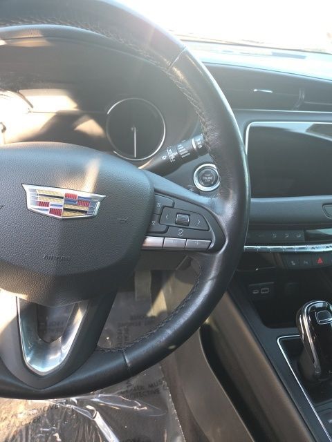 2023 Cadillac XT4 Premium Luxury Raleigh NC