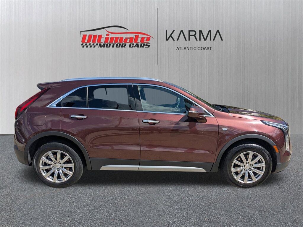 2023 Cadillac XT4 Premium Luxury