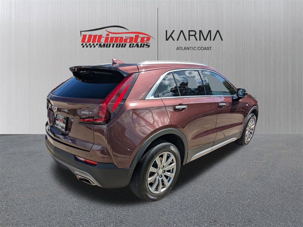 2023 Cadillac XT4 Premium Luxury