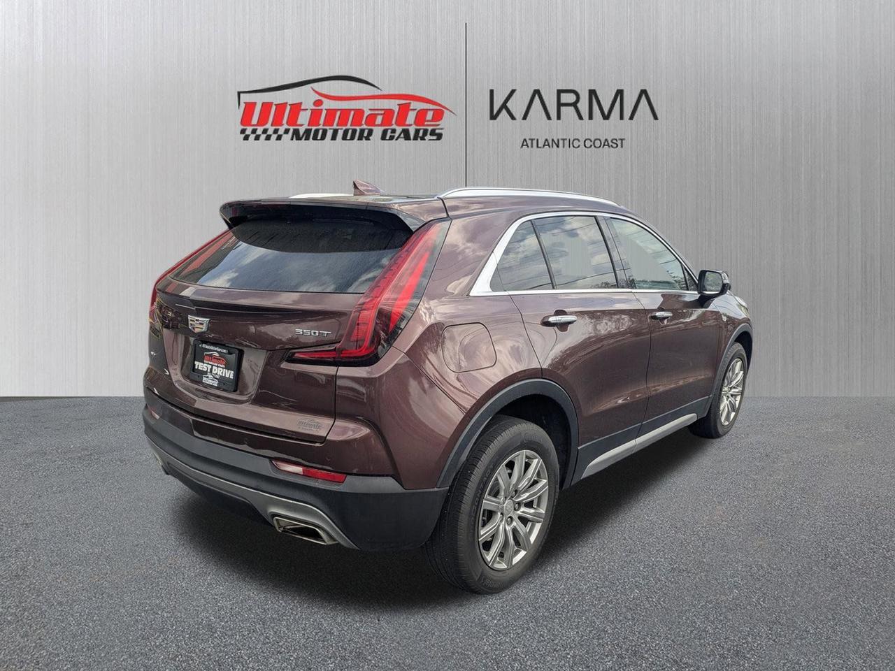2023 Cadillac XT4 Premium Luxury