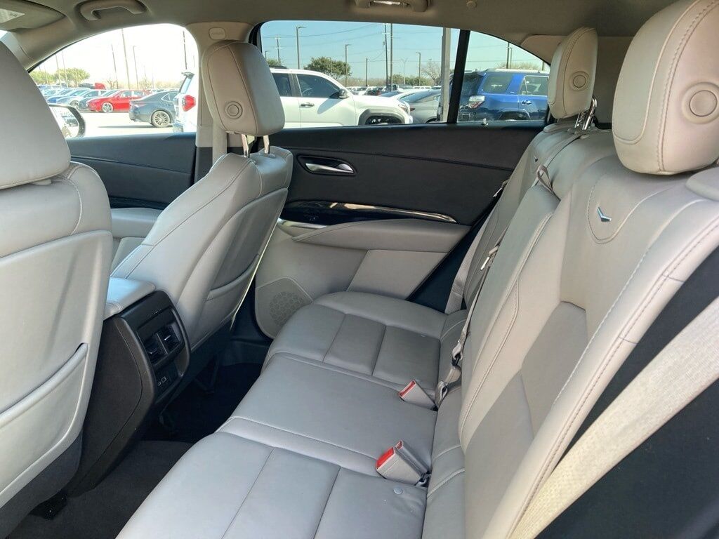 2023 Cadillac XT4 Premium Luxury San Antonio TX