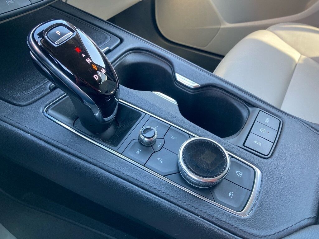 2023 Cadillac XT4 Premium Luxury San Antonio TX