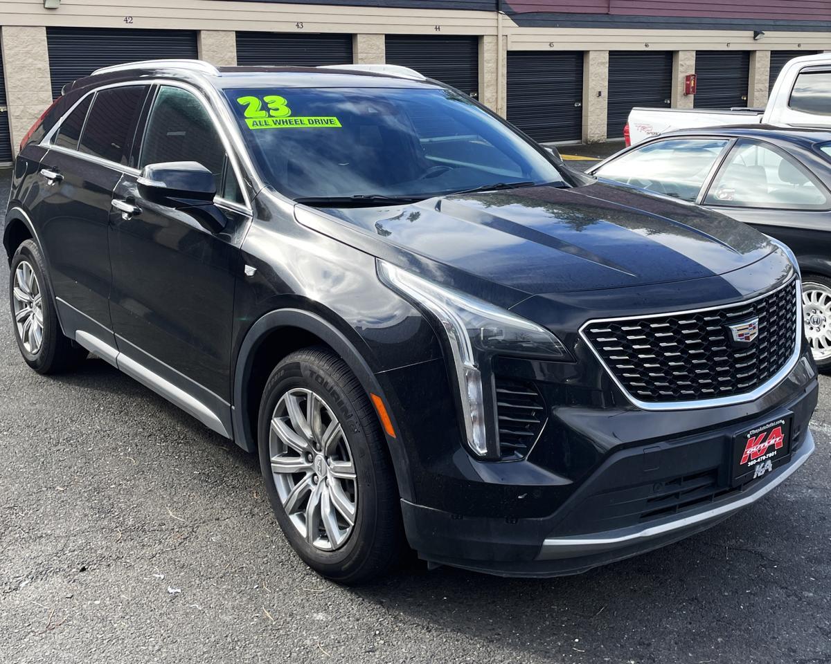 2023 Cadillac XT4 Premium Luxury Sport Utility 4D