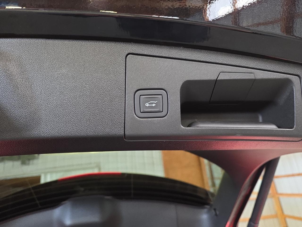 2023 Cadillac XT4 Sport AWD AWD Sport Sand Lake NY