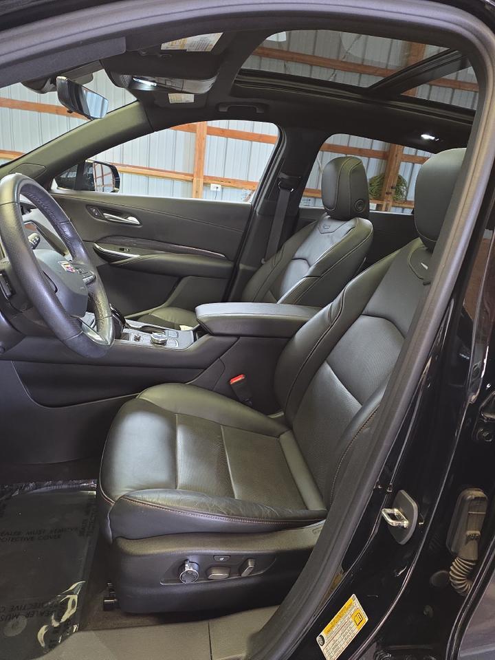 2023 Cadillac XT4 Sport AWD AWD Sport Sand Lake NY