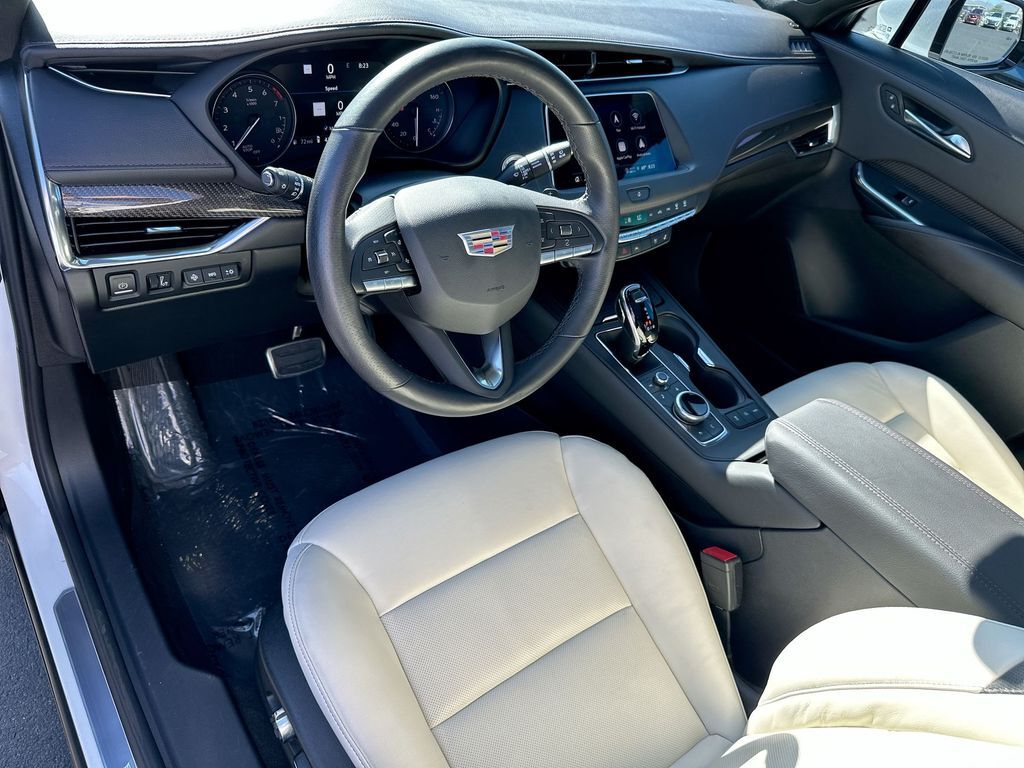 2023 Cadillac XT4 Sport