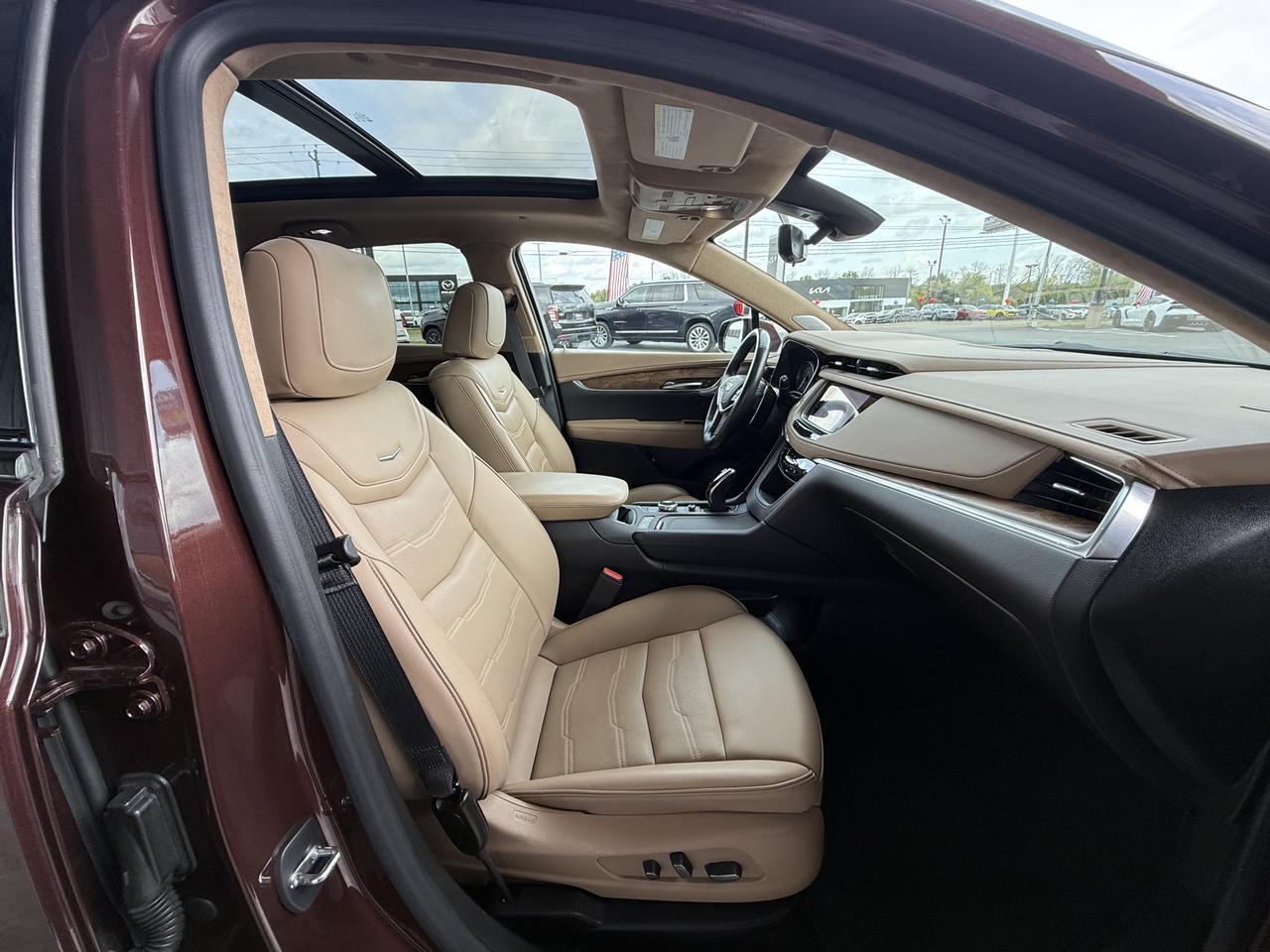 2023 Cadillac XT5 AWD Sport Knoxville TN