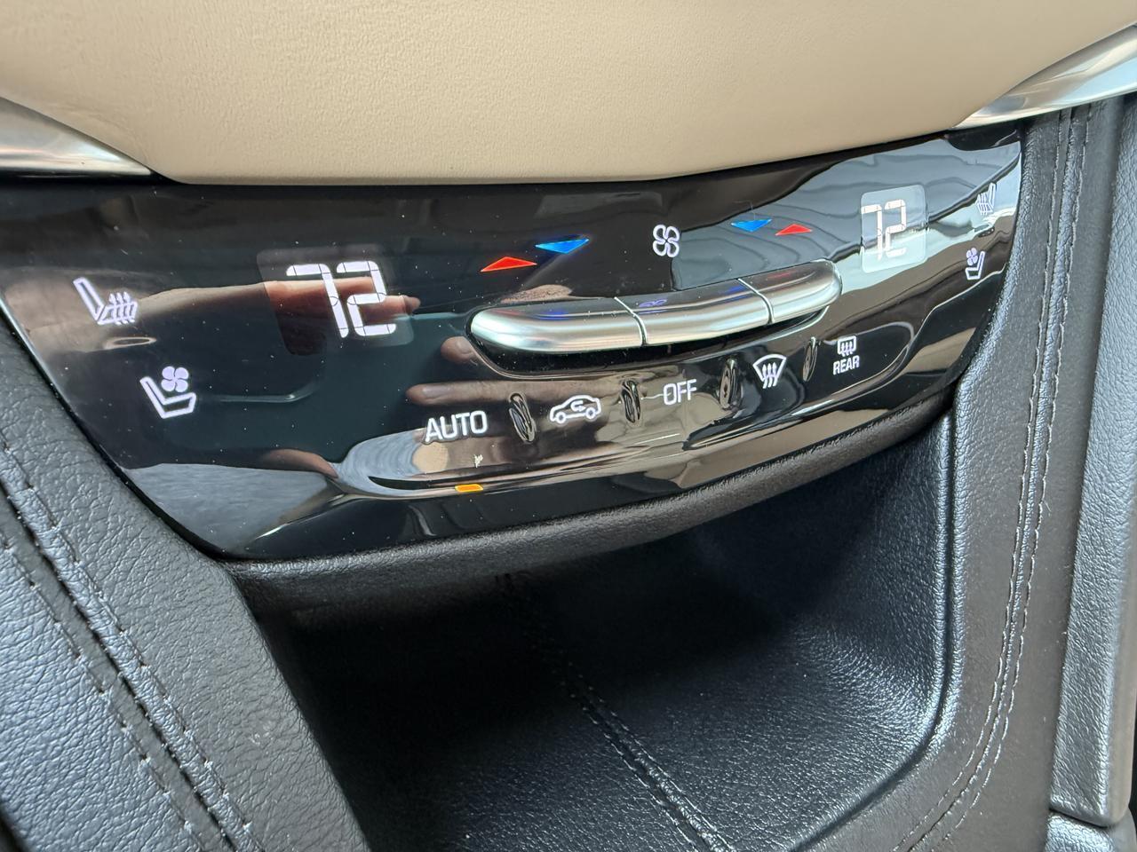2023 Cadillac XT5 AWD Sport Knoxville TN