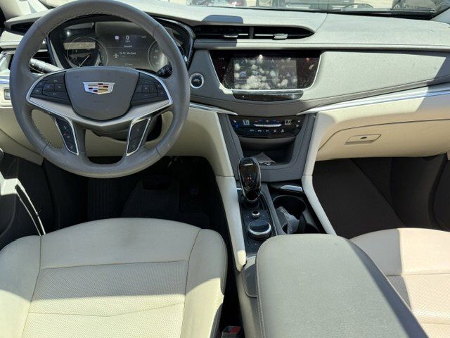 2023 Cadillac XT5 FWD Premium Luxury New Braunfels TX
