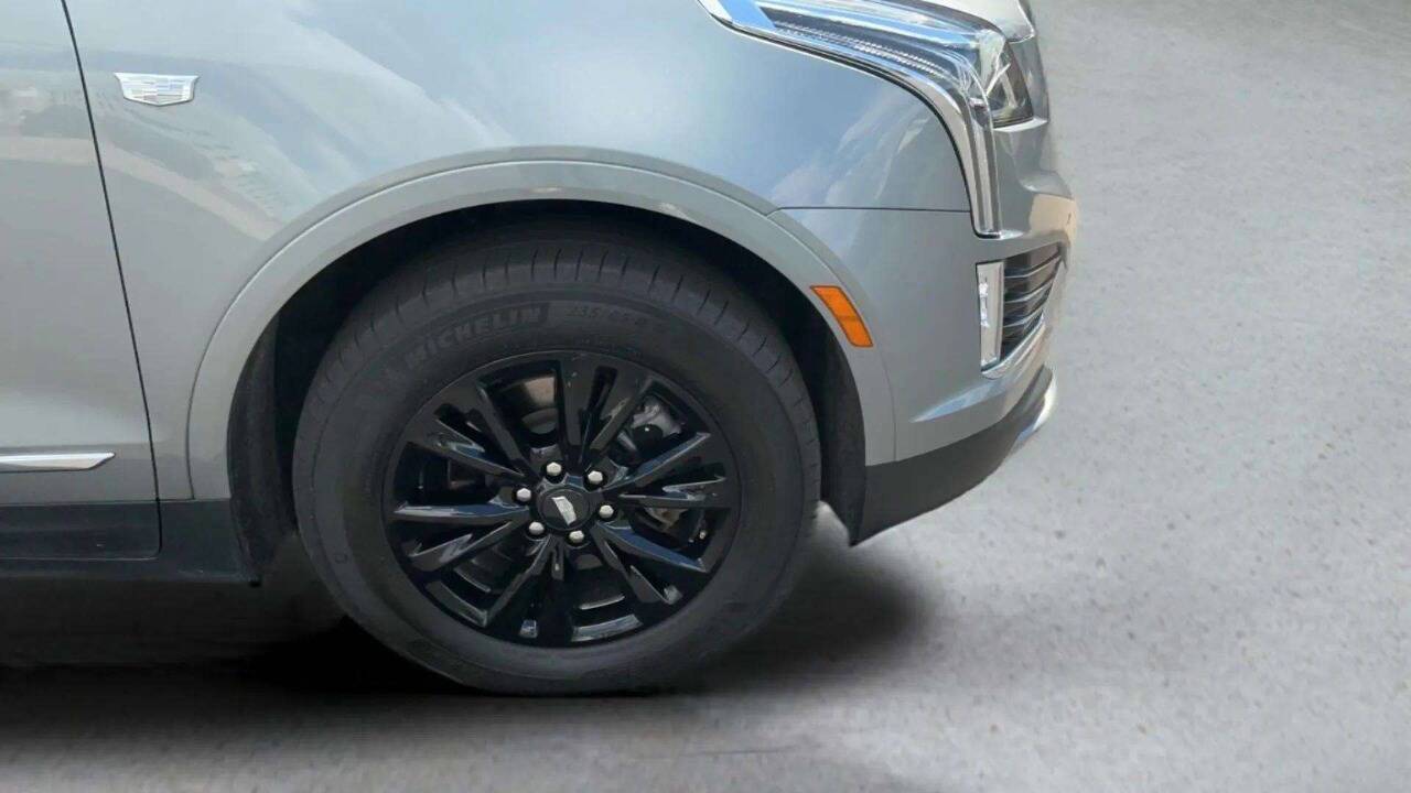 2023 Cadillac XT5 Premium Luxury 4dr SUV Chesterfield MI