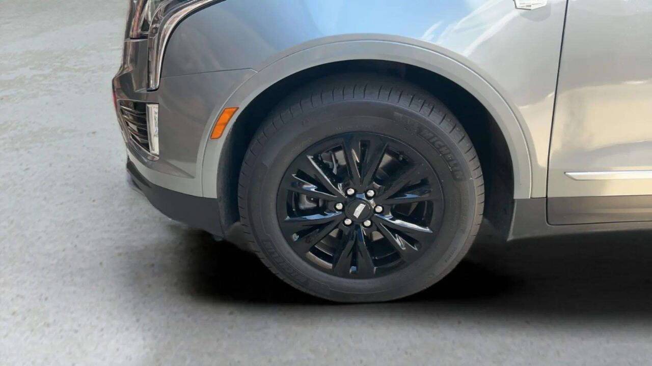 2023 Cadillac XT5 Premium Luxury 4dr SUV Chesterfield MI