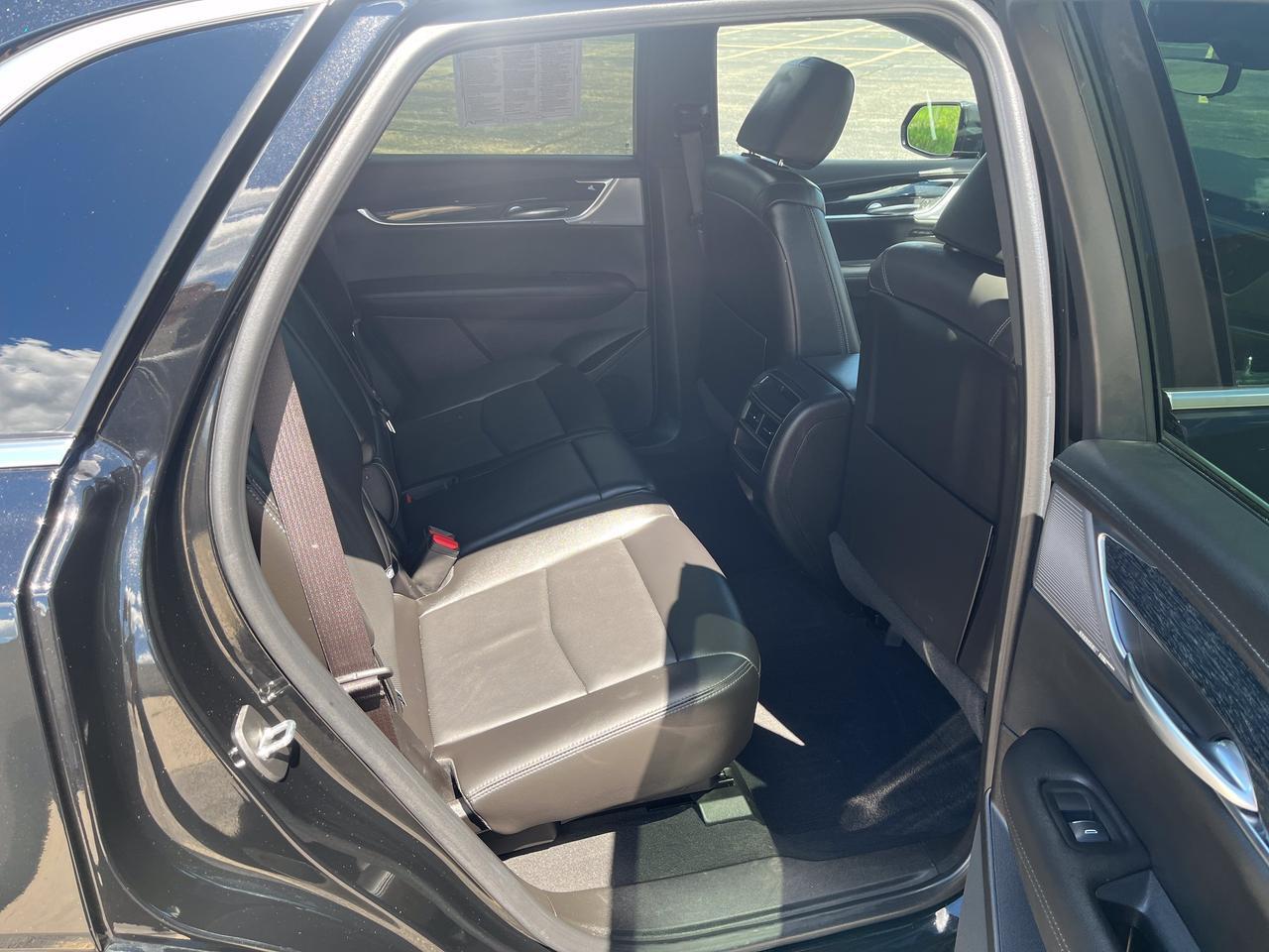 2023 Cadillac XT5 Premium Luxury AWD 3.6L TechnologyPkg w/Sunroof Nav RrCamMirror HD-SrrndVsn Saukville WI