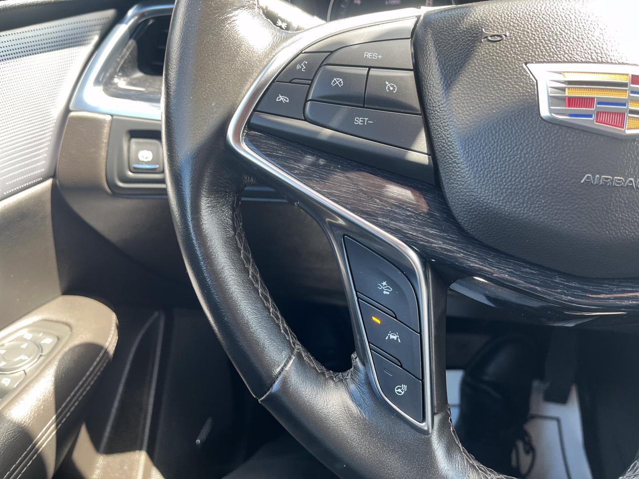 2023 Cadillac XT5 Premium Luxury AWD 3.6L TechnologyPkg w/Sunroof Nav RrCamMirror HD-SrrndVsn Saukville WI