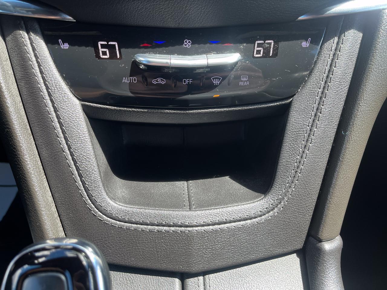 2023 Cadillac XT5 Premium Luxury AWD 3.6L TechnologyPkg w/Sunroof Nav RrCamMirror HD-SrrndVsn Saukville WI