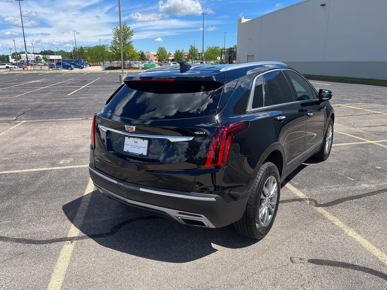 2023 Cadillac XT5 Premium Luxury AWD 3.6L TechnologyPkg w/Sunroof Nav RrCamMirror HD-SrrndVsn Saukville WI