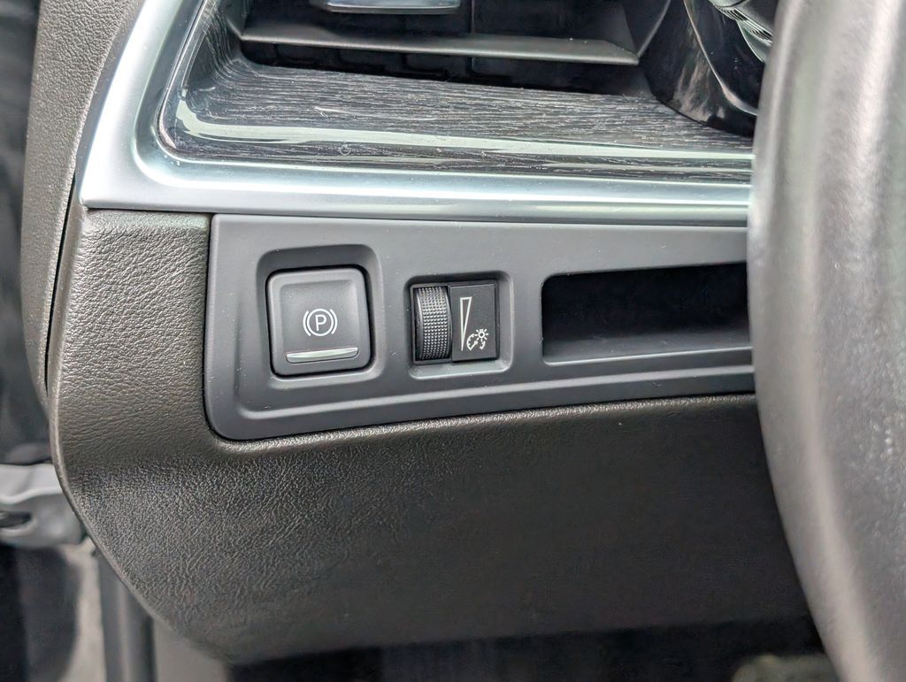 2023 Cadillac XT5 Premium Luxury Hunt Valley MD