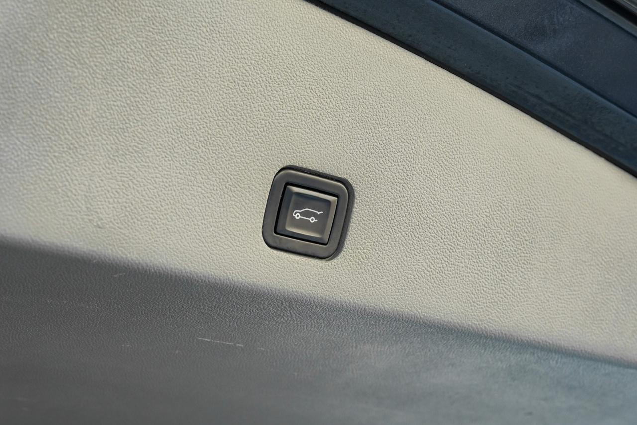 2023 Cadillac XT6 AWD PREMIUM LUXURY BLIND SPOT ASSIST NAVIGATION PANORAMA LEATHER Carrollton TX