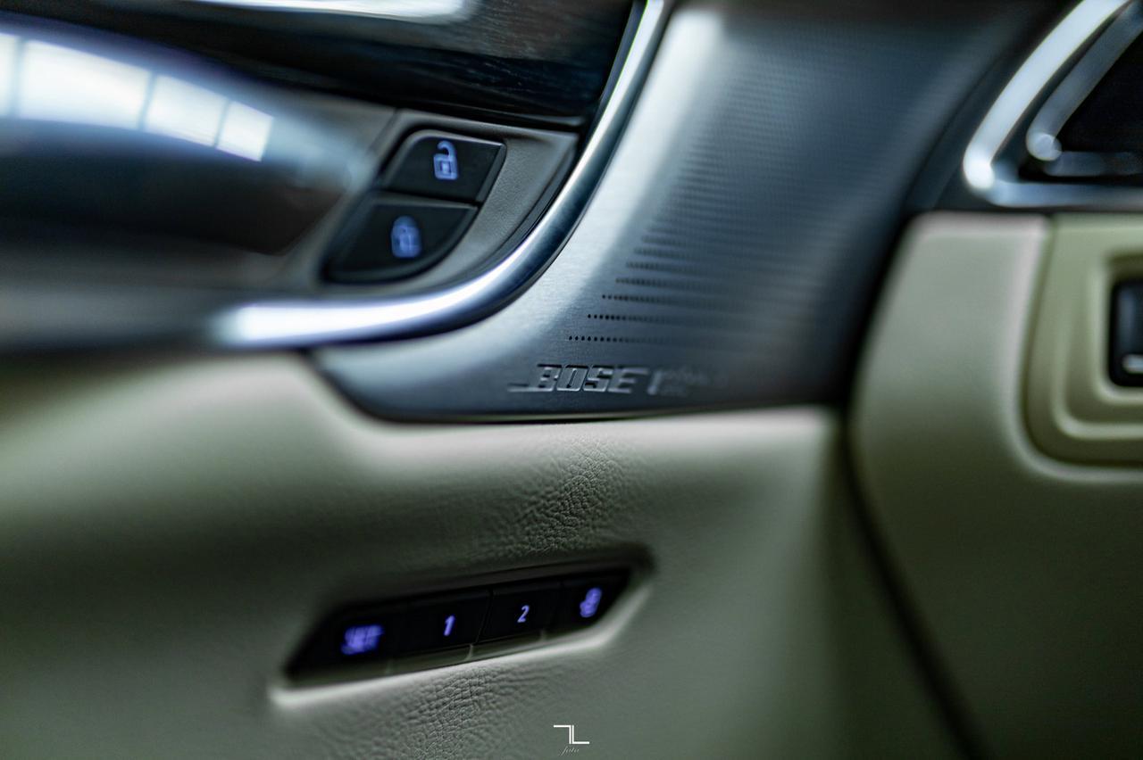 2023 Cadillac XT6 AWD Premium Luxury Leather Roof Nav BCam Red Deer AB