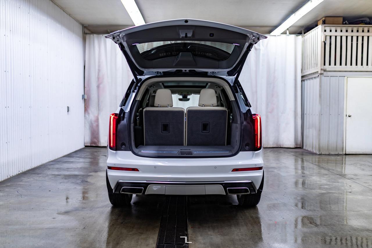 2023 Cadillac XT6 AWD Premium Luxury Leather Roof Nav BCam Red Deer AB