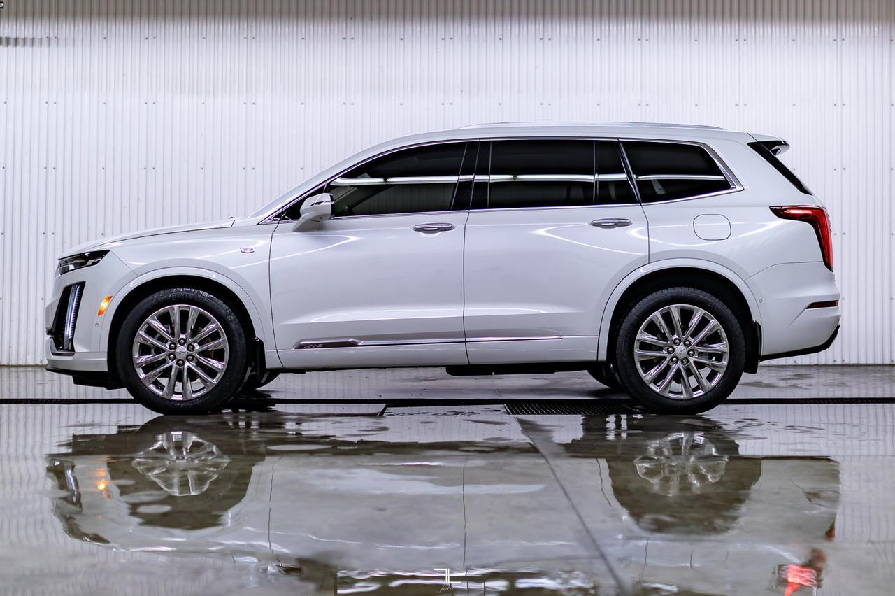 2023 Cadillac XT6 AWD Premium Luxury Leather Roof Nav BCam Red Deer AB