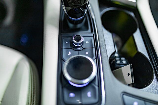 2023 Cadillac XT6 AWD Premium Luxury Leather Roof Nav BCam Red Deer AB