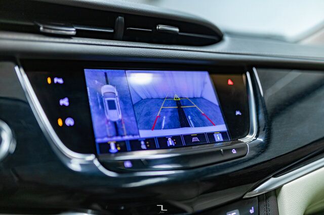 2023 Cadillac XT6 AWD Premium Luxury Leather Roof Nav BCam Red Deer AB