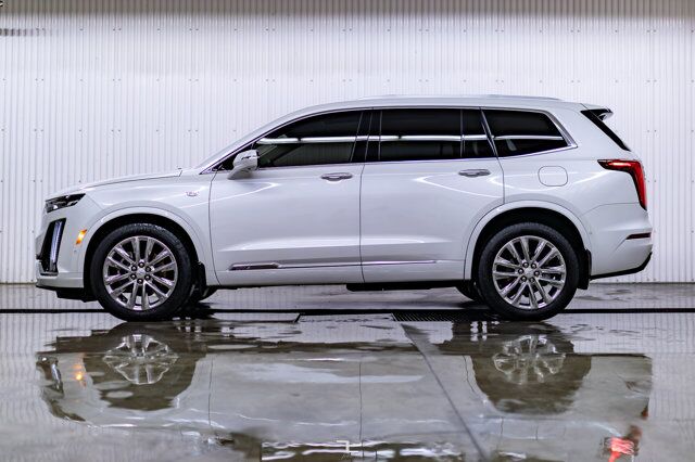 2023 Cadillac XT6 AWD Premium Luxury Leather Roof Nav BCam Red Deer AB