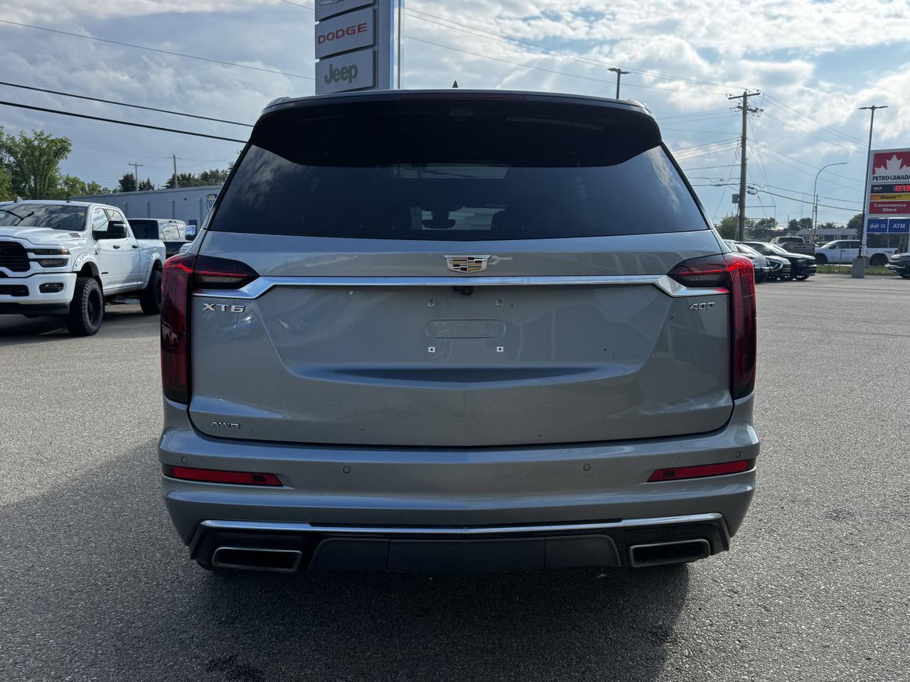 2023 Cadillac XT6 AWD Premium Luxury SUV | V6 | Low KMs | Remote Start | Hands Free Liftgate | Backup Camera Redwater AB