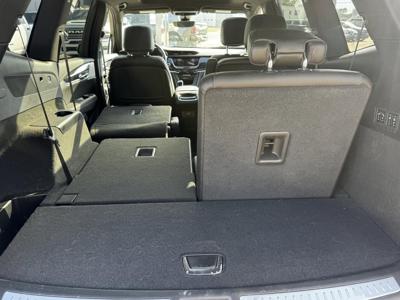 2023 Cadillac XT6 AWD Premium Luxury SUV | V6 | Low KMs | Remote Start | Hands Free Liftgate | Backup Camera Redwater AB