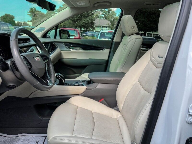 2023 Cadillac XT6 AWD Premium Luxury Wilmington NC