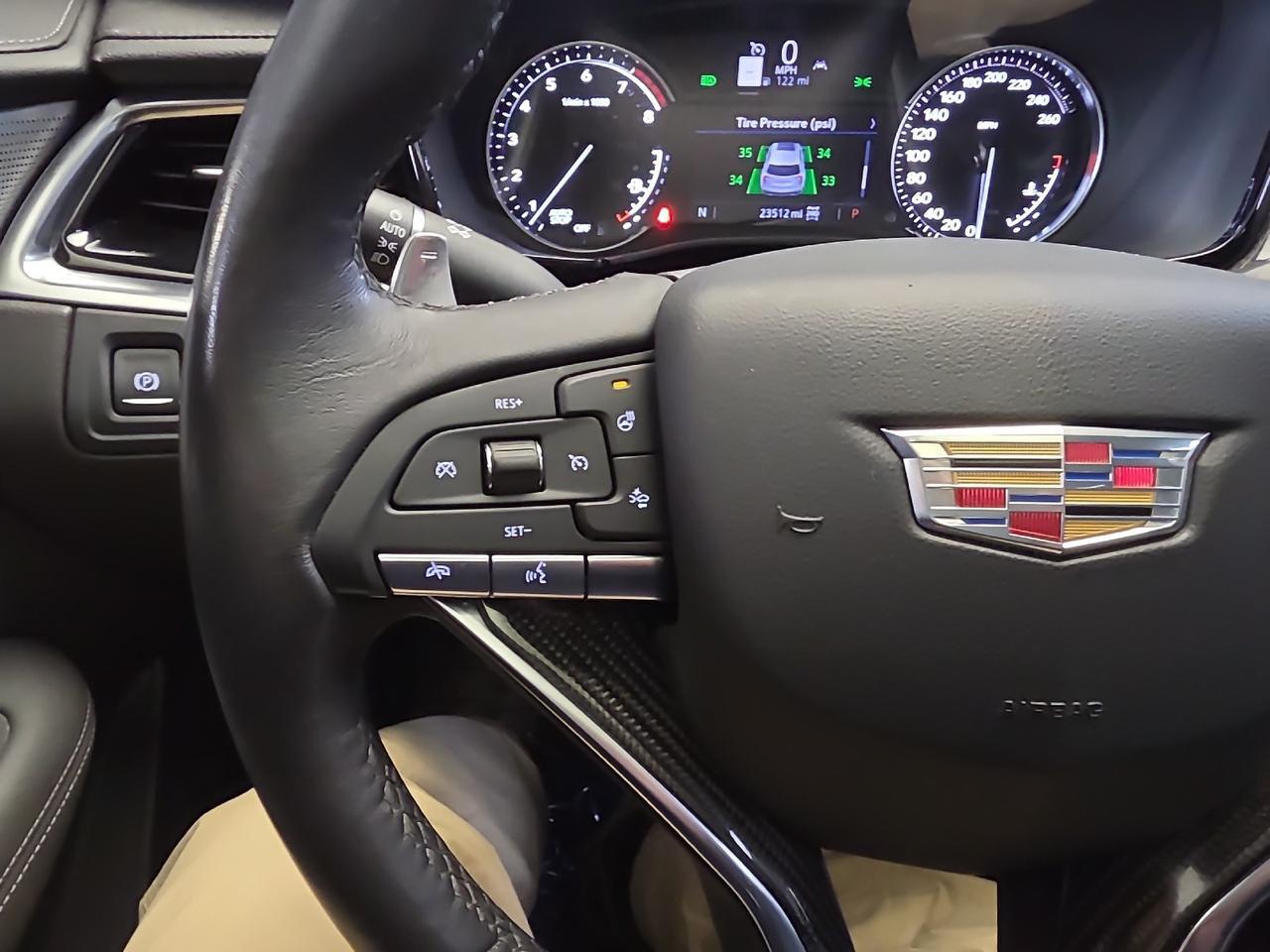 2023 Cadillac XT6 AWD Sport Sand Lake NY