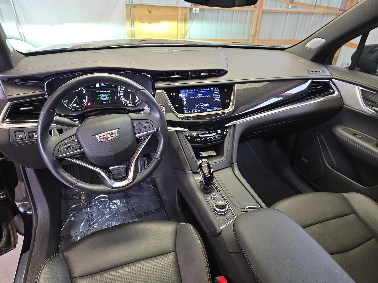 2023 Cadillac XT6 AWD Sport Sand Lake NY