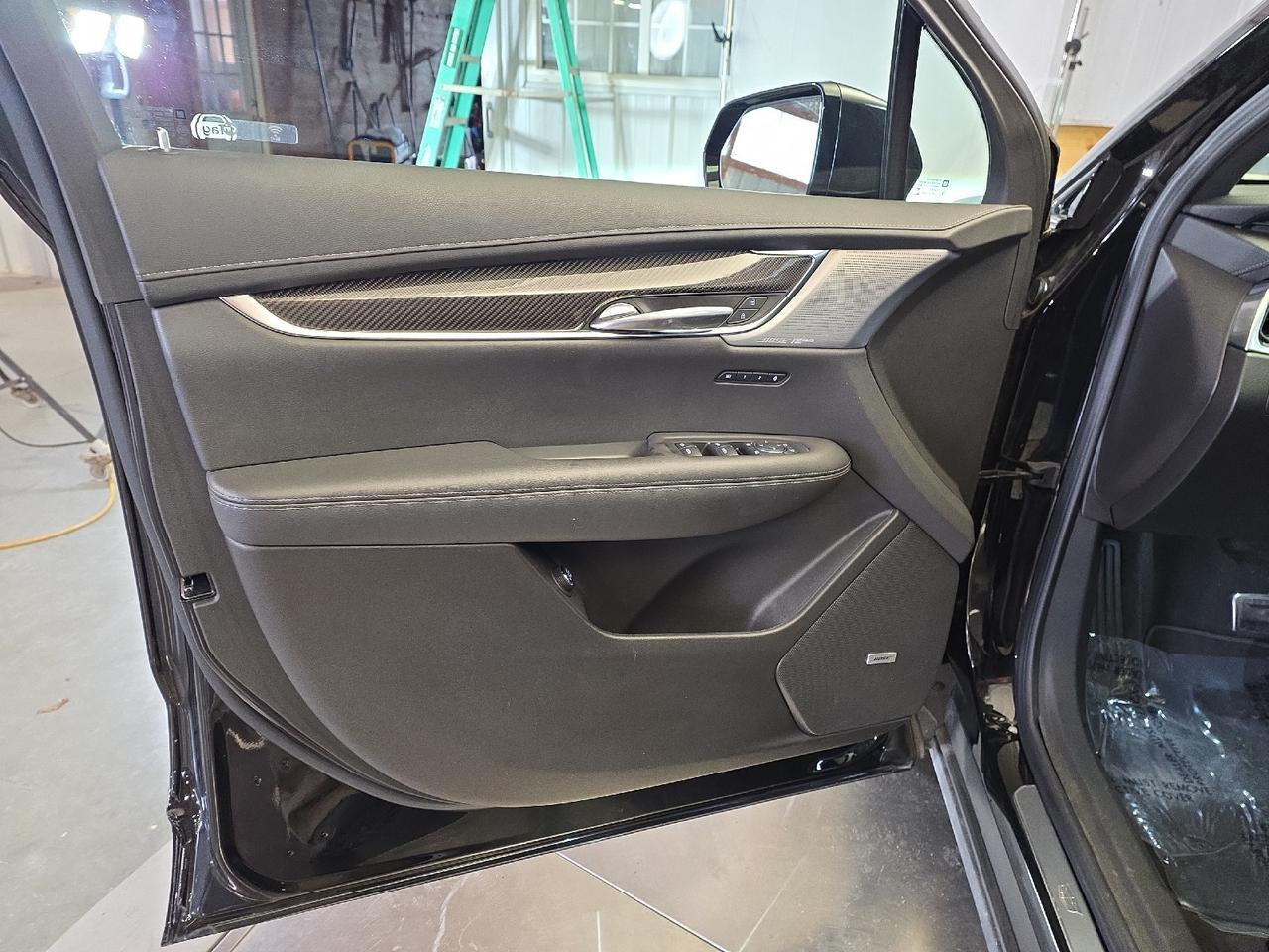 2023 Cadillac XT6 AWD Sport Sand Lake NY