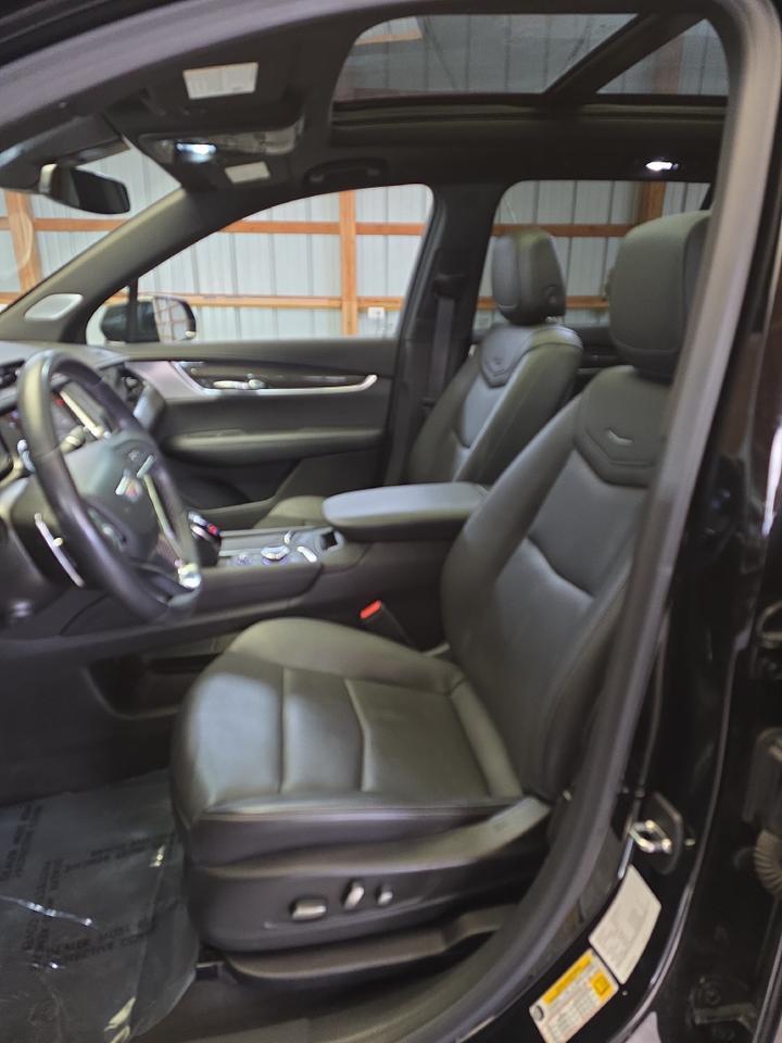 2023 Cadillac XT6 AWD Sport Sand Lake NY