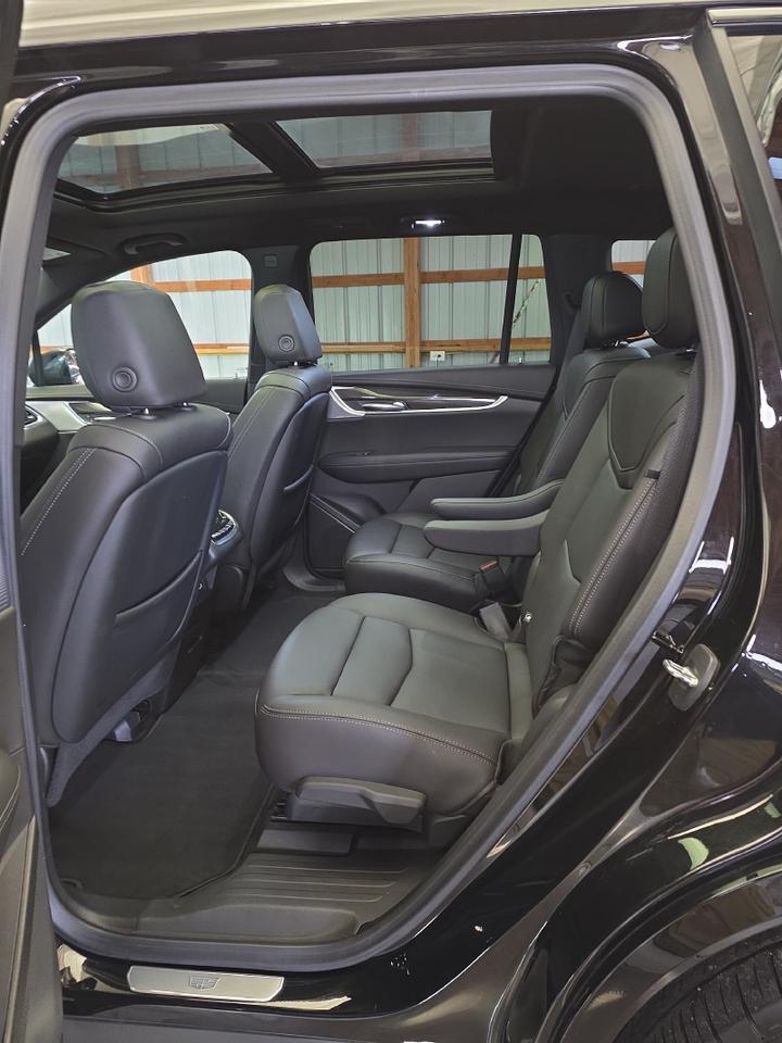 2023 Cadillac XT6 AWD Sport Sand Lake NY