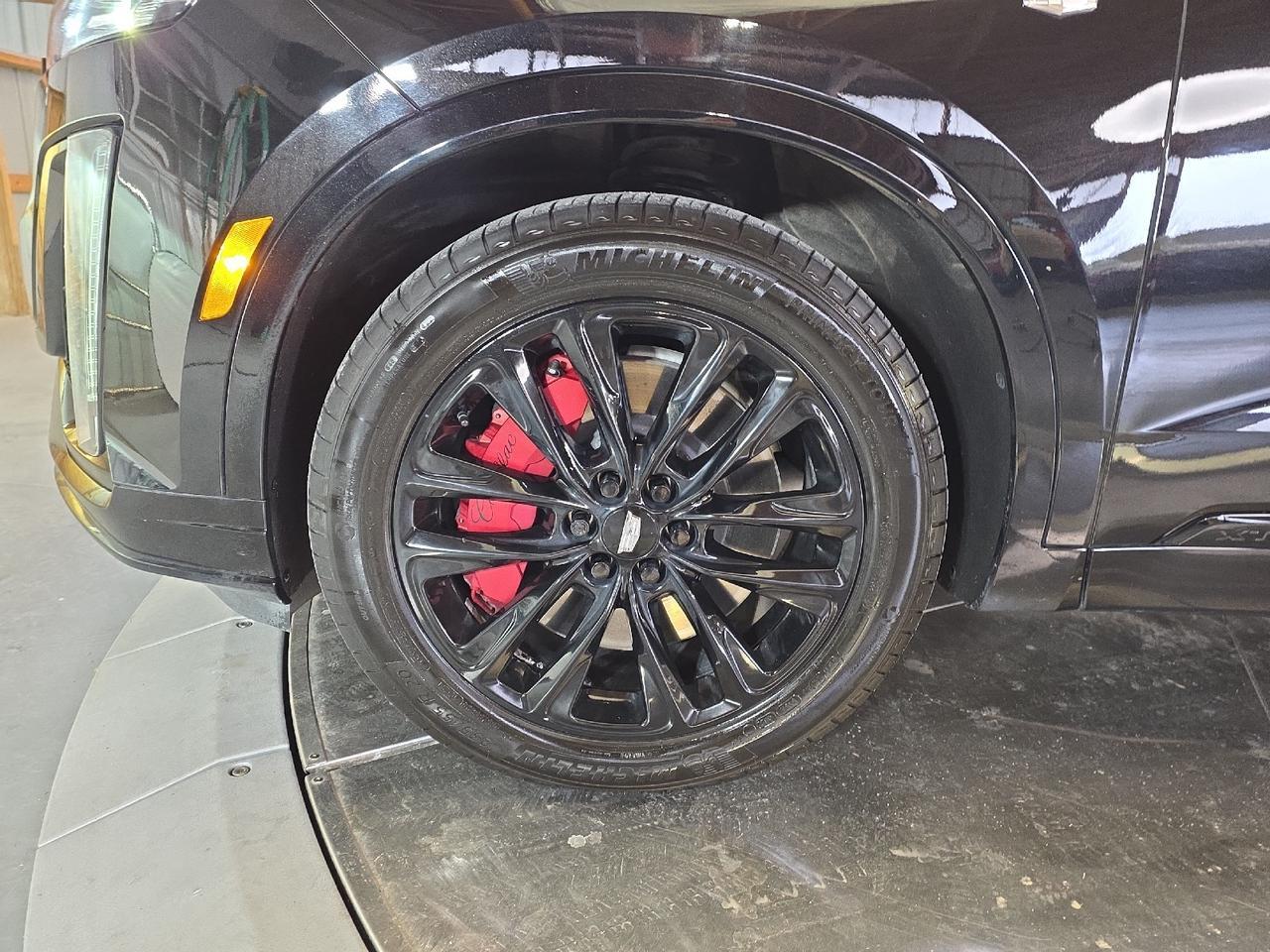 2023 Cadillac XT6 AWD Sport Sand Lake NY