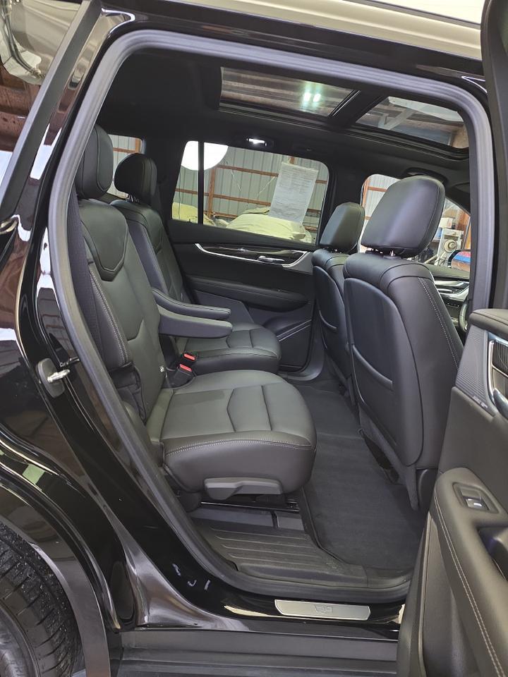 2023 Cadillac XT6 AWD Sport Sand Lake NY