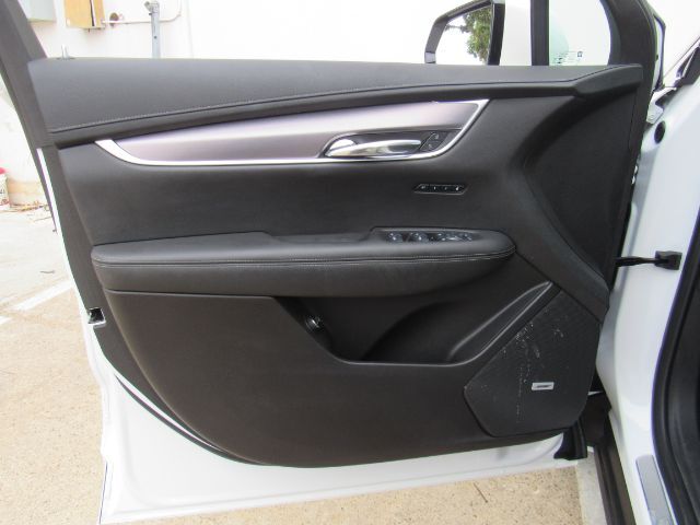 2023 Cadillac XT6 FWD Luxury Plano TX