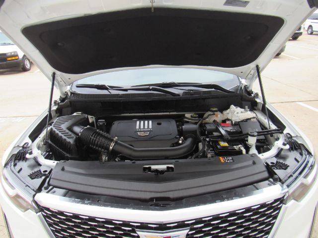 2023 Cadillac XT6 FWD Luxury Plano TX