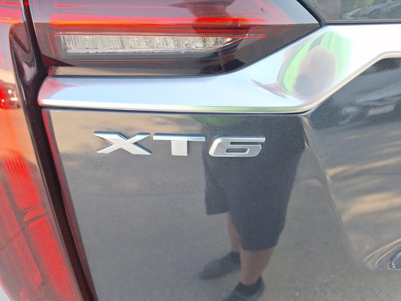 2023 Cadillac XT6 FWD Premium Luxury Hurst TX
