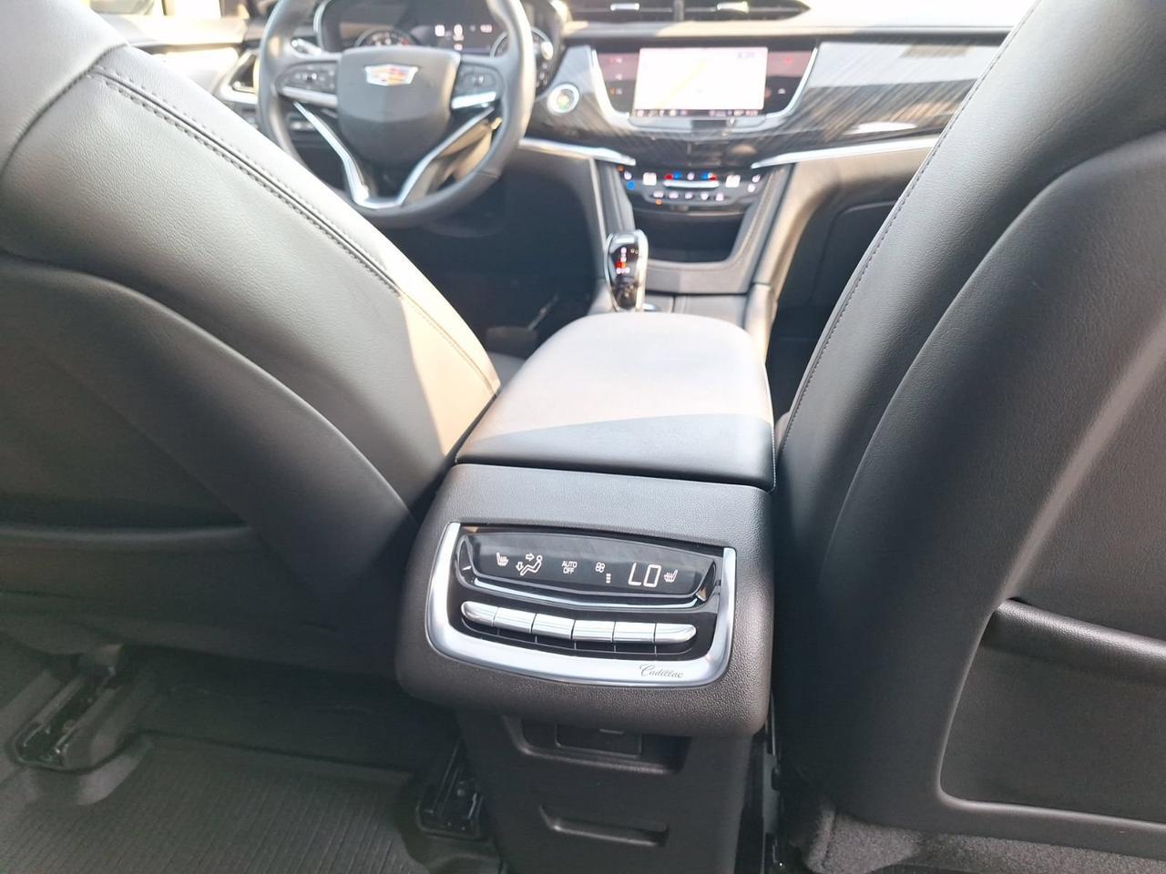 2023 Cadillac XT6 FWD Premium Luxury Hurst TX