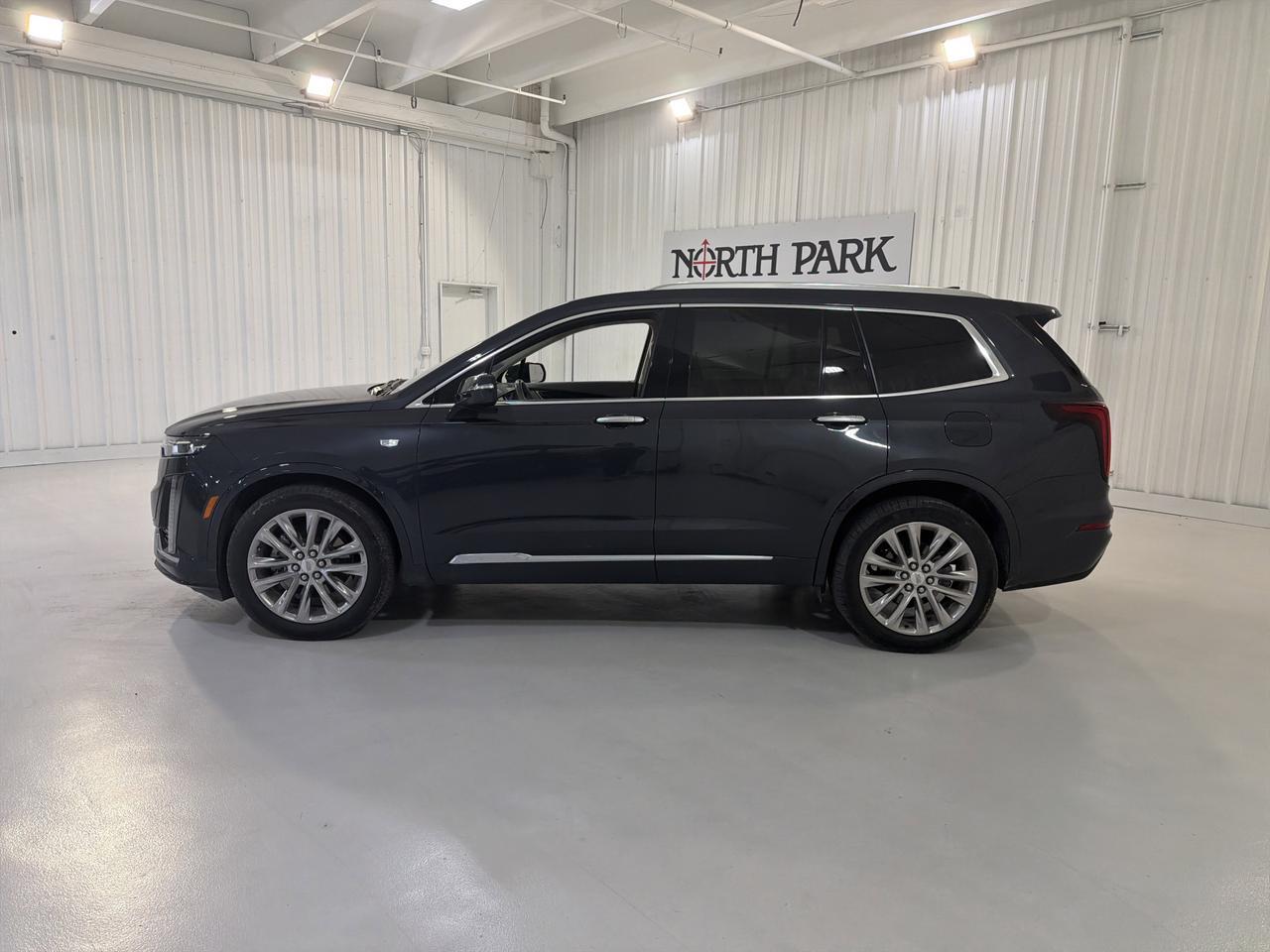 2023 Cadillac XT6 FWD Premium Luxury