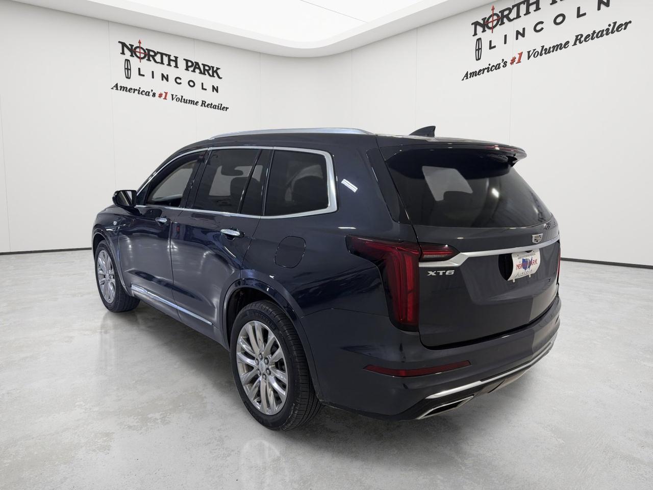 2023 Cadillac XT6 FWD Premium Luxury