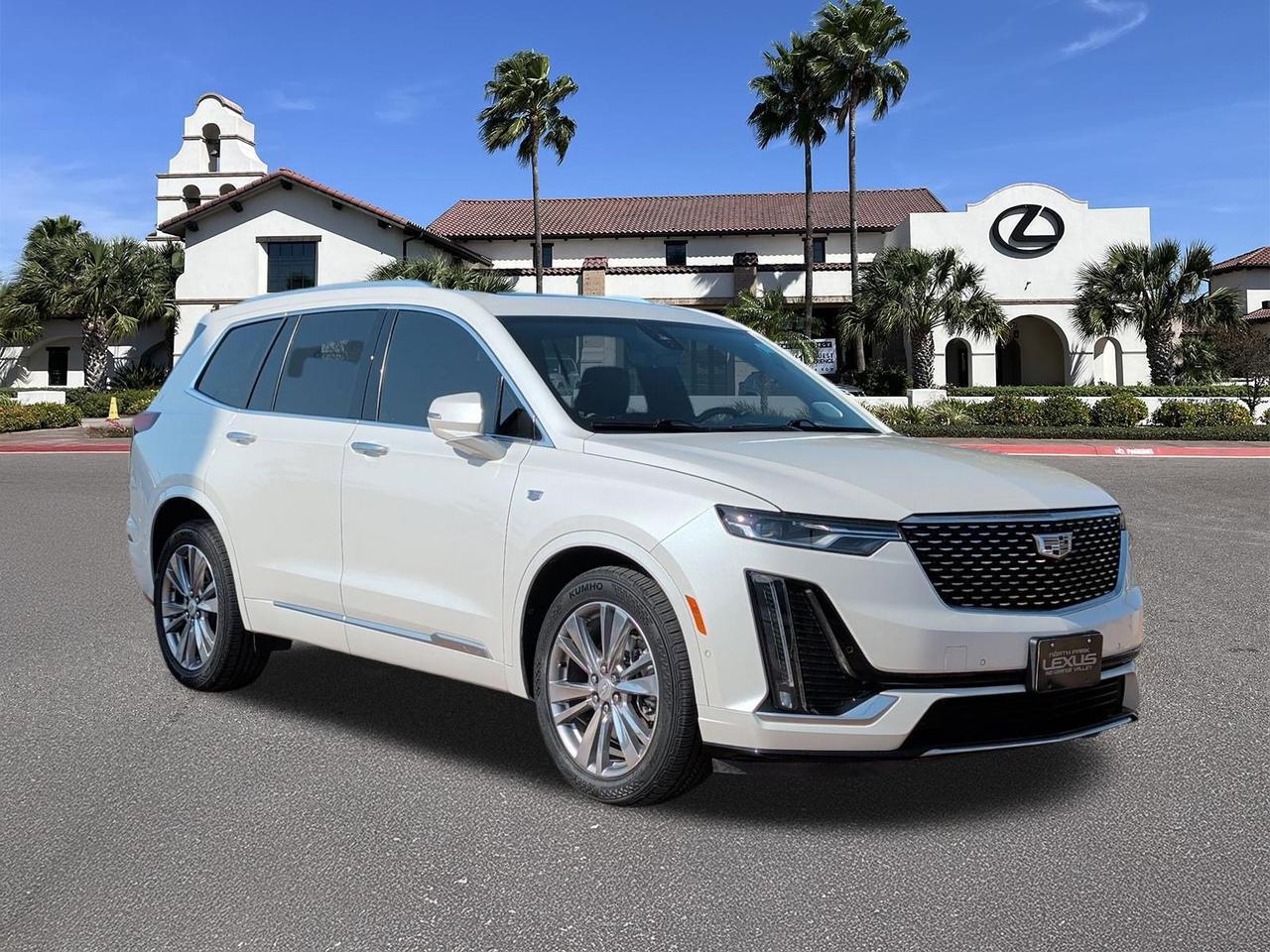 2023 Cadillac XT6 FWD Premium Luxury