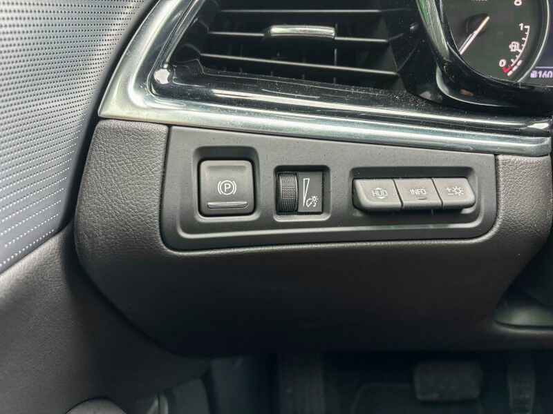 2023 Cadillac XT6 FWD Premium Luxury Wilmington NC