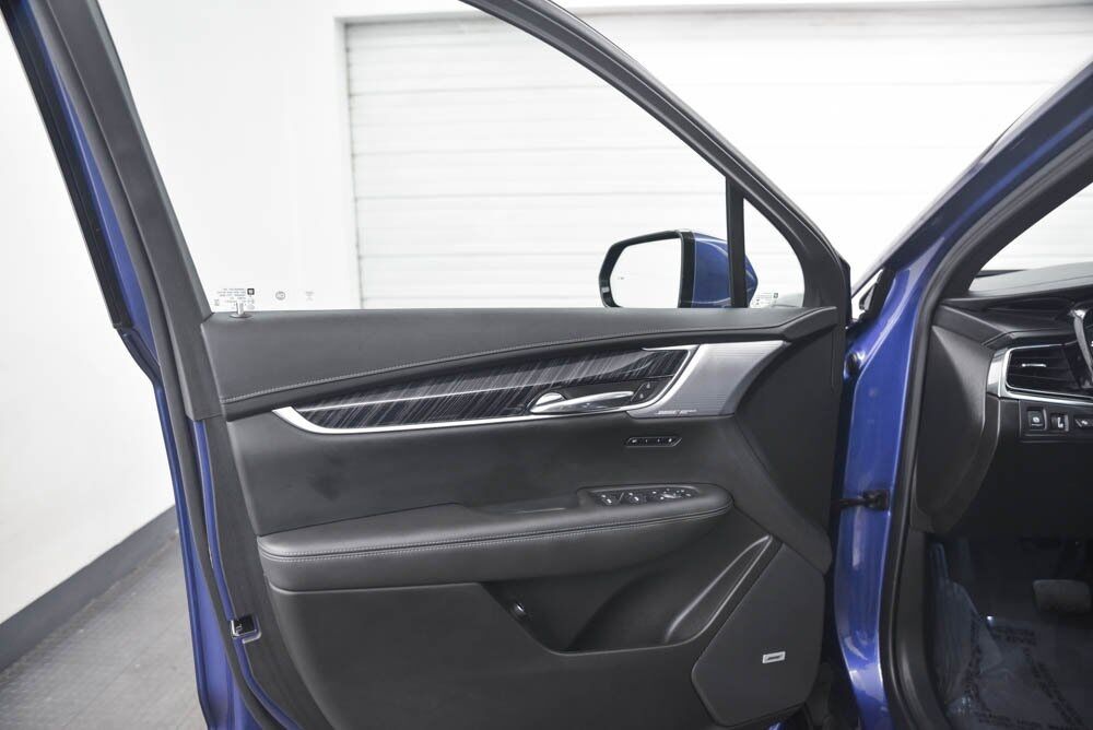 2023 Cadillac XT6 Premium Luxury AKRON OH