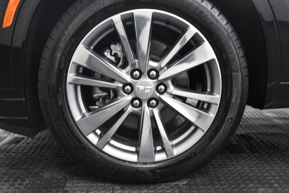 2023 Cadillac XT6 Premium Luxury AKRON OH